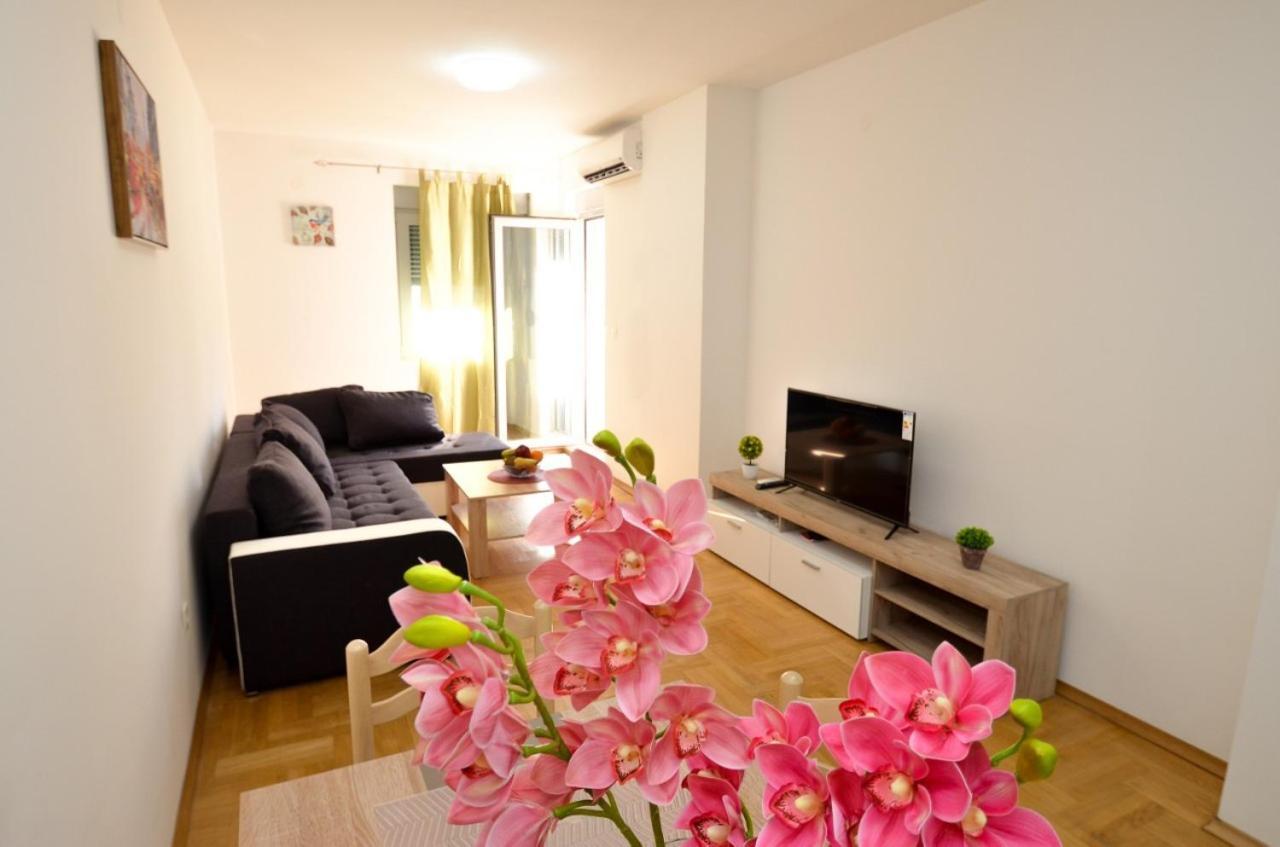 City Center Kotor - Garage Parking Included Екстер'єр фото